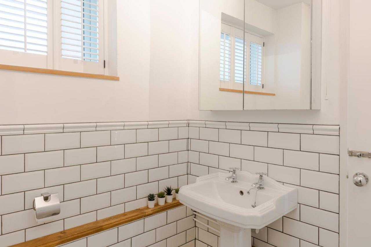 Central Euston One Bedroom Home Londen Buitenkant foto